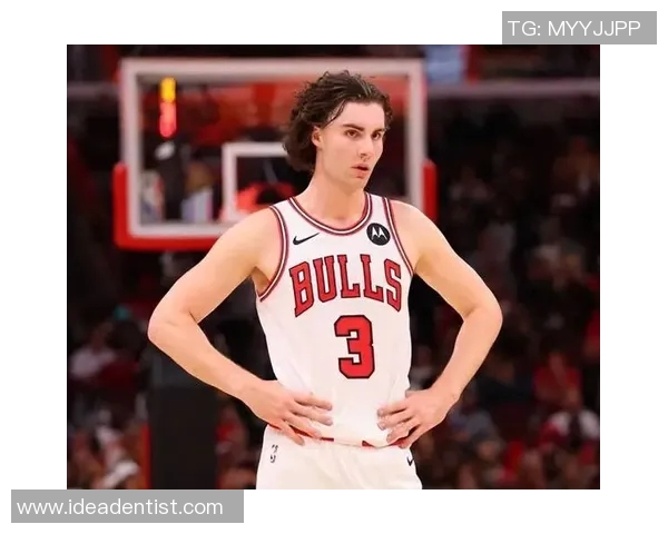 约什吉迪带领球队迎战强敌展现年轻球员的无限潜力与未来希望