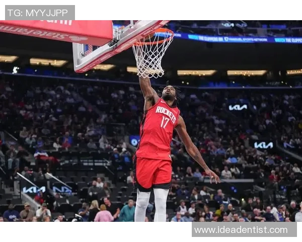 2017年NBA季后赛雷霆与火箭激战回顾精彩瞬间与关键时刻分析