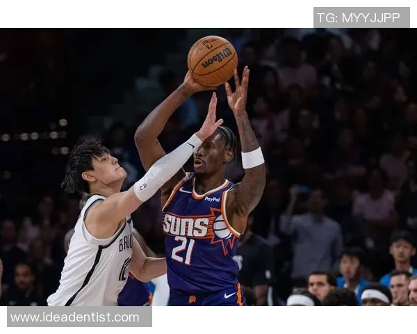 2018年NBA季前赛勇士队对阵太阳队精彩回顾与赛后分析