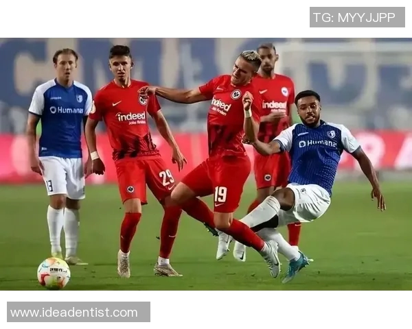 皇家社会与阿尔克马尔展开激烈对攻战谁能笑到最后