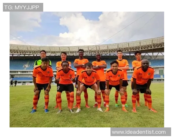 林肯城足球队迎战诺茨郡展现激烈对抗的精彩赛事分析